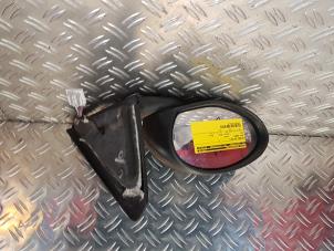 Used Wing mirror, left Alfa Romeo 147 (937) 1.6 HP Twin Spark 16V Price € 45,00 Margin scheme offered by de Nollen autorecycling