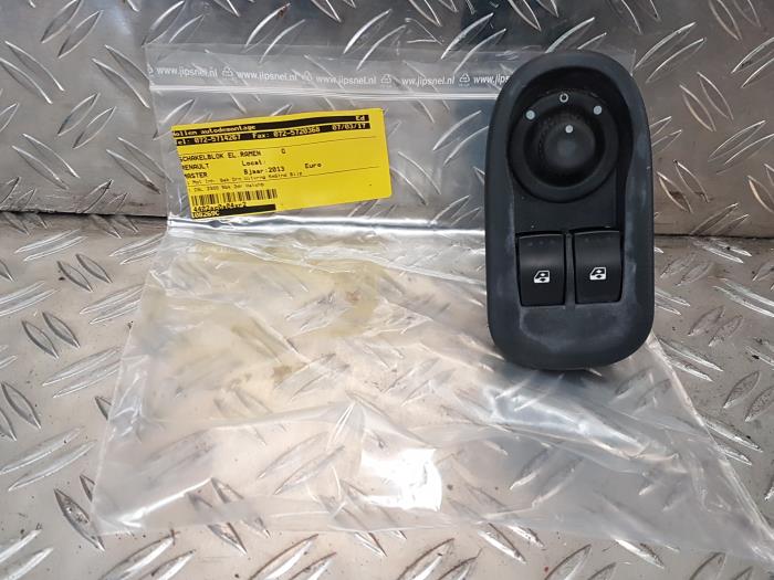 Usados Interruptor combinado de ventanillas Renault Master III (EV/HV/UV/VA/VB/VD/VF/VG/VJ) 2.3 dCi 16V FWD Precio € 68,00 Norma de margen ofrecido por autodemontage denollen