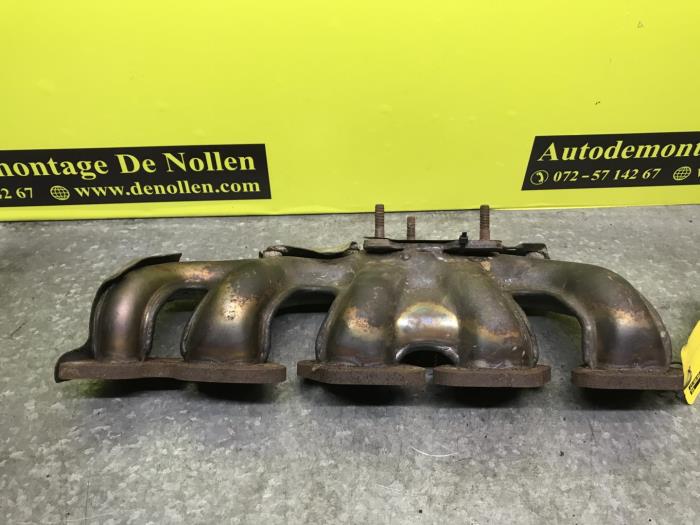 Exhaust manifold from a Renault Master 2010