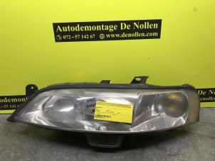 Used Headlight, right Opel Vectra I 1.6i 16V Price € 49,99 Margin scheme offered by de Nollen autorecycling