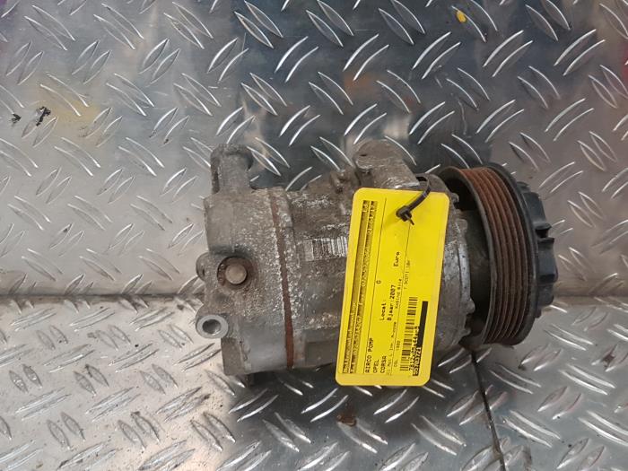 Air conditioning pump from a Opel Corsa 2007