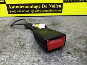 Usagé Insertion ceinture de sécurité avant droite Citroen DS 3 1.2 12V PureTech 110 S&S Prix € 15,00 Règlement à la marge proposé par de Nollen autorecycling