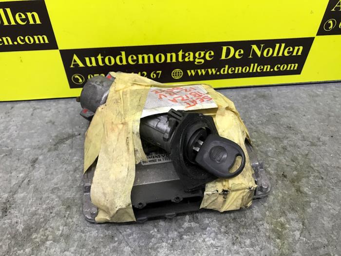 Used Engine management computer Seat Ibiza Price € 117,00 Margin scheme offered by autodemontage denollen