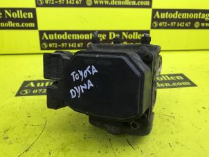 Usados Bomba ABS Toyota Dyna Precio de solicitud ofrecido por de Nollen autorecycling