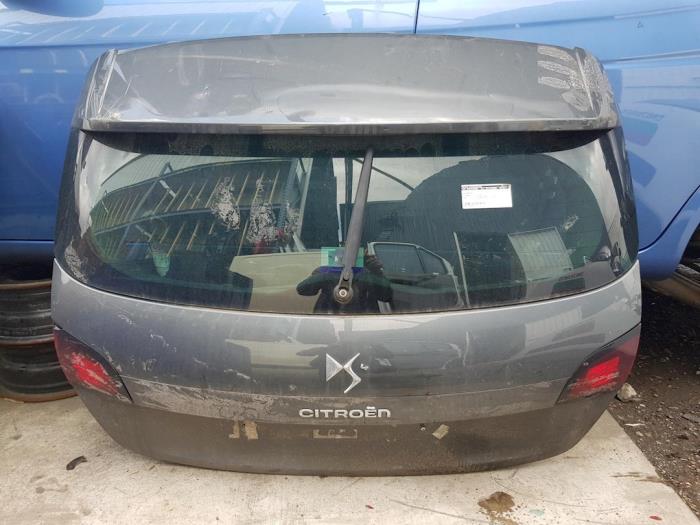 Begagnade Baklucka Citroen DS4 (NX) 1.2 12V PureTech 130 Pris € 100,80 Marginaltabell erbjuds av autodemontage denollen