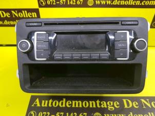 Usados Radio Volkswagen Polo V (6R) 1.2 12V BlueMotion Technology Precio € 100,00 Norma de margen ofrecido por de Nollen autorecycling