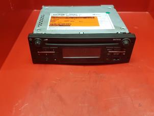 Used CD player Renault Master Price € 100,00 Margin scheme offered by de Nollen autorecycling