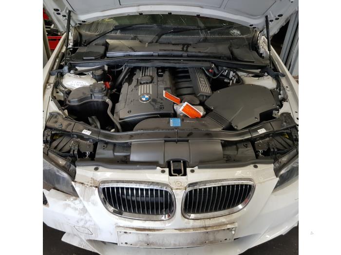 Caja de cambios de un BMW 3 serie (E93) 330i 24V 2012