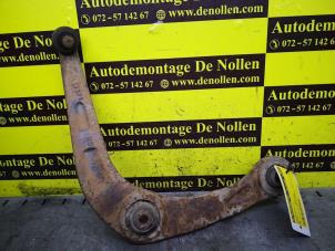 Used Front suspension system, left Peugeot 206 (2A/C/H/J/S) 1.1 XN,XR Price € 20,00 Margin scheme offered by de Nollen autorecycling
