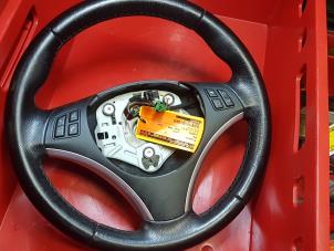 Used Steering wheel BMW 3 serie (E90) 316i 16V Price € 181,50 Inclusive VAT offered by de Nollen autorecycling