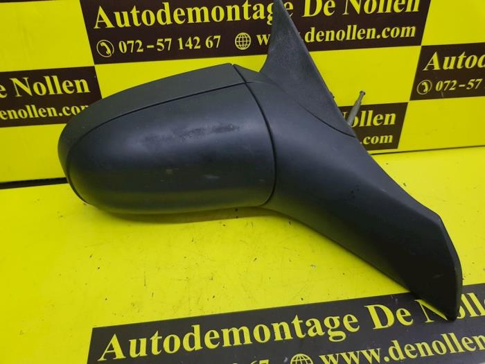 Wing mirrors, right with part number 00806234 stock