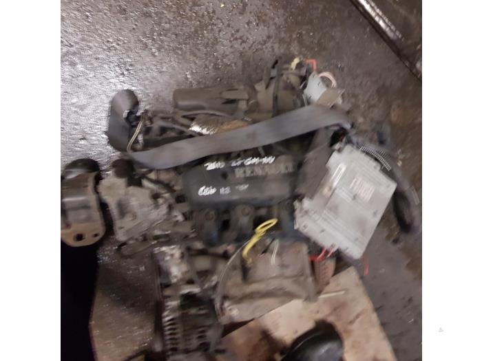 Usados Motor Renault Clio Precio € 225,00 Norma de margen ofrecido por autodemontage denollen
