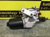 Front wiper motor from a BMW 1 serie (F21) 116i 1.5 TwinPower 12V 2017