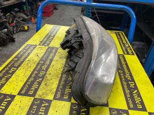Used Headlight, right Opel Vectra Price € 40,00 Margin scheme offered by de Nollen autorecycling
