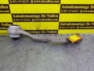 Used Front lower wishbone, right BMW 3-Serie Price € 75,00 Margin scheme offered by de Nollen autorecycling