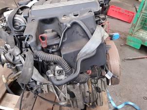 Motor van een BMW 3 serie (E46/4) 320d 16V 2002