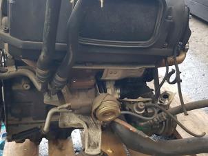 Motor van een BMW 3 serie (E46/4) 320d 16V 2002
