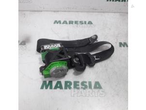 Used Front seatbelt, right Citroen C4 Berline (NC) 1.6 Hdi 90 Price € 105,00 Margin scheme offered by Maresia Parts