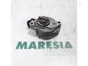 Usados Bomba de vacío (diésel) Citroen C3 Picasso (SH) 1.6 HDi 16V 90 Precio € 50,00 Norma de margen ofrecido por Maresia Parts