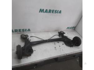 Usagé Arbre entraînement roue avant Fiat Punto III (199) 0.9 TwinAir Turbo 100 Prix € 157,50 Règlement à la marge proposé par Maresia Parts