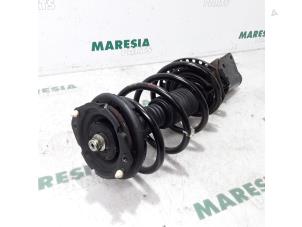 Used Front shock absorber rod, right Renault Espace (JK) 3.0 dCi V6 24V Price € 65,00 Margin scheme offered by Maresia Parts