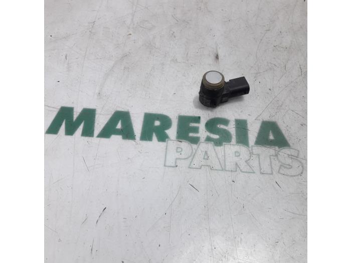 Usados Sensor PDC Peugeot 607 (9D/U) 2.2 HDiF 16V Precio € 25,00 Norma de margen ofrecido por Maresia Parts