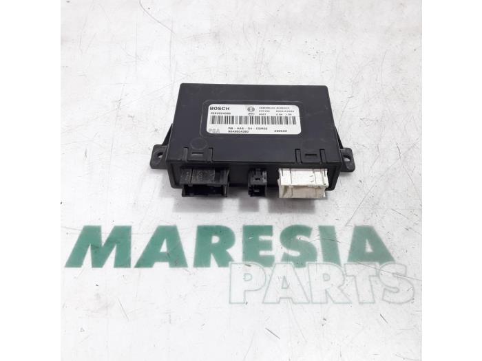 PDC Module from a Peugeot 607 (9D/U) 2.2 HDiF 16V 2007