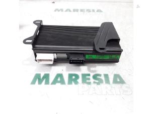 Used Radio amplifier Peugeot 607 (9D/U) 2.2 HDiF 16V Price € 50,00 Margin scheme offered by Maresia Parts