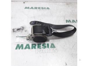 Used Rear seatbelt, right Peugeot 607 (9D/U) 2.2 HDiF 16V Price € 50,00 Margin scheme offered by Maresia Parts