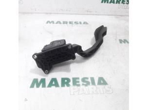 Gaspedalposition Sensor van een Fiat Punto III (199) 0.9 TwinAir Turbo 100 2014