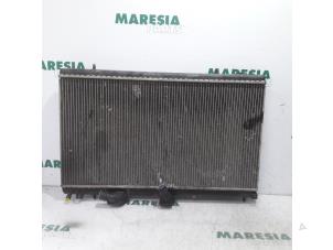 Used Radiator Peugeot 607 (9D/U) 2.2 HDiF 16V Price € 50,00 Margin scheme offered by Maresia Parts