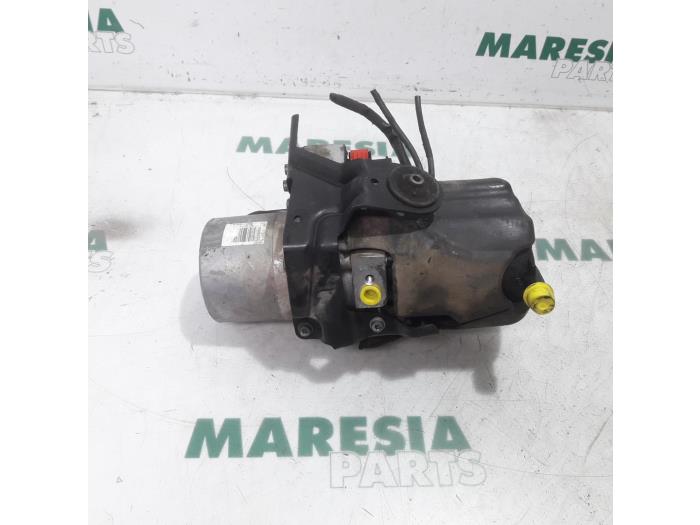 5860027 Peugeot 607 Power steering pumps stock | ProxyParts.com