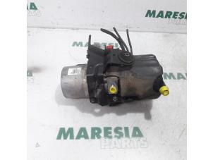 Used Power steering pump Peugeot 607 (9D/U) 2.2 HDiF 16V Price € 315,00 Margin scheme offered by Maresia Parts