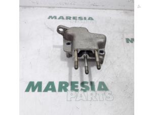 Usagé Support moteur Fiat Panda Prix € 20,00 Règlement à la marge proposé par Maresia Parts