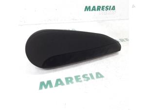 Gebrauchte Armlehne Citroen C4 Grand Picasso (UA) 1.8 16V Preis € 50,00 Margenregelung angeboten von Maresia Parts