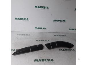 Used Roof rail, left Citroen C4 Grand Picasso (UA) 1.8 16V Price € 60,00 Margin scheme offered by Maresia Parts