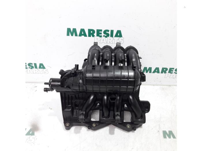 Gebrauchte Ansaugbrugge Fiat Grande Punto (199) 1.4 Preis € 74,99 Margenregelung angeboten von Maresia Parts