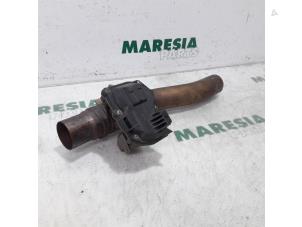Used EGR valve Renault Scénic III (JZ) 1.6 Energy dCi 130 Price € 65,00 Margin scheme offered by Maresia Parts
