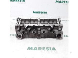 Used Cylinder head Peugeot Partner Price € 126,00 Margin scheme offered by Maresia Parts