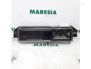 Used Instrument panel Renault Espace (JK) 3.0 dCi V6 24V Price € 105,00 Margin scheme offered by Maresia Parts