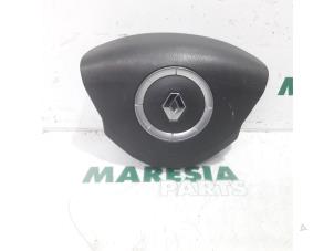 Used Left airbag (steering wheel) Renault Espace (JK) 3.0 dCi V6 24V Price € 50,00 Margin scheme offered by Maresia Parts