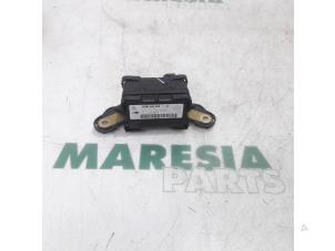 Używane Sterownik ESP Renault Espace (JK) 3.0 dCi V6 24V Cena € 105,00 Procedura marży oferowane przez Maresia Parts