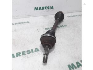 Used Front drive shaft, left Peugeot 607 (9D/U) 2.2 HDiF 16V Price € 157,50 Margin scheme offered by Maresia Parts