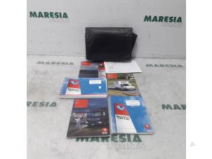 Used Instruction Booklet Renault Master IV (EV/HV/UV/VA/VB/VD/VF/VG/VJ) 2.3 dCi 125 16V FWD Price € 60,50 Inclusive VAT offered by Maresia Parts