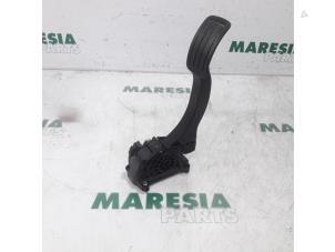 Used Throttle pedal position sensor Citroen Jumpy 1.6 Blue HDi 115 Price € 30,00 Margin scheme offered by Maresia Parts