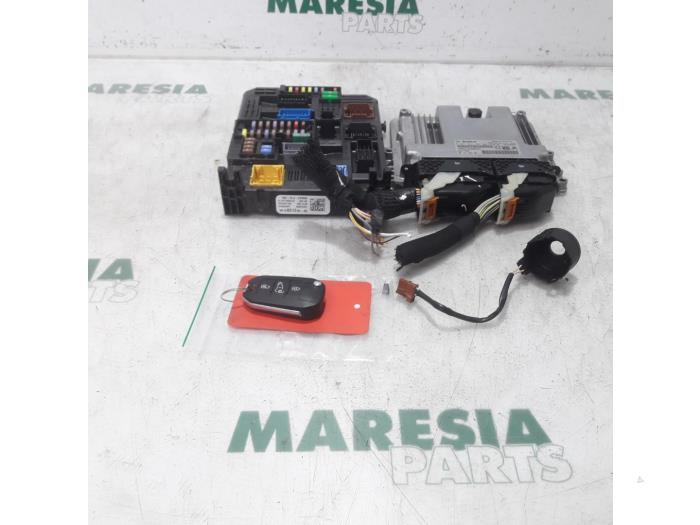 Used Engine management computer Citroen Jumpy 1.6 Blue HDi 115 Price € 340,00 Margin scheme offered by Maresia Parts