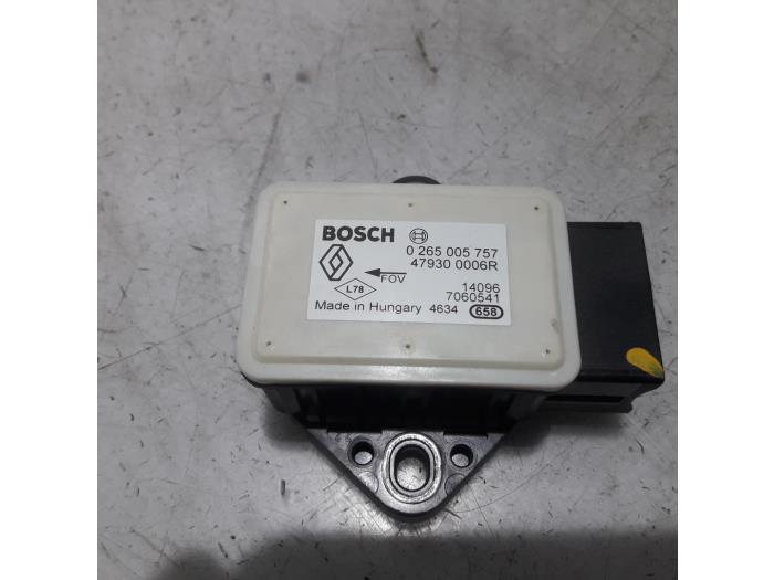 Esp computer from a Renault Master III (EV/HV/UV/VA/VB/VD/VF/VG/VJ) 2.3 dCi 125 16V FWD 2014