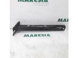 Used Subframe Peugeot 207 CC (WB) 1.6 16V Price € 20,00 Margin scheme offered by Maresia Parts