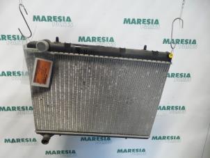 Used Radiator Peugeot 307 CC (3B) 2.0 16V Price € 35,00 Margin scheme offered by Maresia Parts