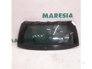 Used Rear window Citroen C4 Grand Picasso (UA) 2.0 HDiF 16V 135 Price € 157,50 Margin scheme offered by Maresia Parts